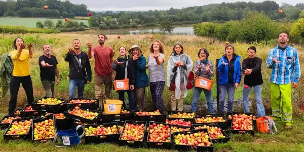 🌳 Aux arbres citoyens ! – La Rochelle : une initiative solidaire